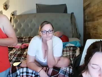 couple Pussy Cam Girls with alissapaige2005