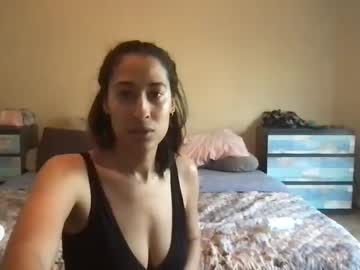 couple Pussy Cam Girls with 1champagnemami