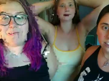 couple Pussy Cam Girls with kinkycottage