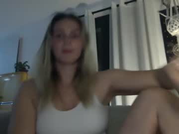 girl Pussy Cam Girls with elaapril