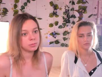 couple Pussy Cam Girls with zoejulie