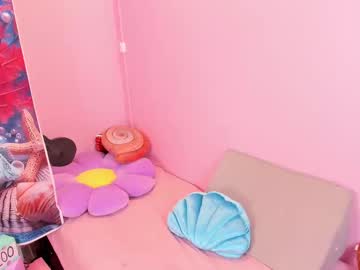 girl Pussy Cam Girls with little_effy18_