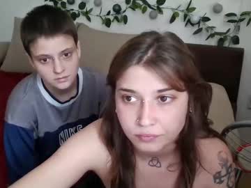 couple Pussy Cam Girls with aliens4twenty