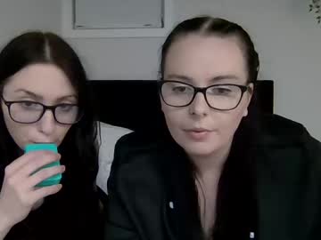 couple Pussy Cam Girls with amberxorae