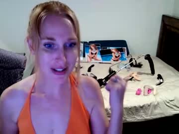 couple Pussy Cam Girls with wifeyslut