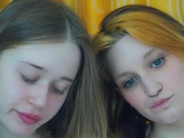 couple Pussy Cam Girls with synnefarmer