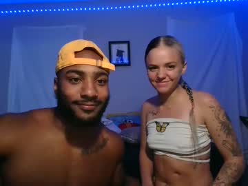 couple Pussy Cam Girls with snow_bunny911