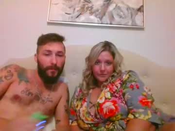 couple Pussy Cam Girls with princessandaddy23