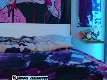 couple Pussy Cam Girls with aurora_radiance