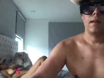 couple Pussy Cam Girls with miahade