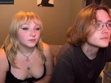 couple Pussy Cam Girls with pychoddelic