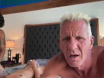 couple Pussy Cam Girls with luckyhorse3