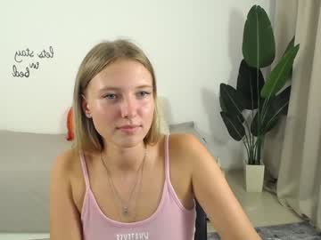 girl Pussy Cam Girls with apolinaria_polly