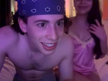 couple Pussy Cam Girls with yaraandleo